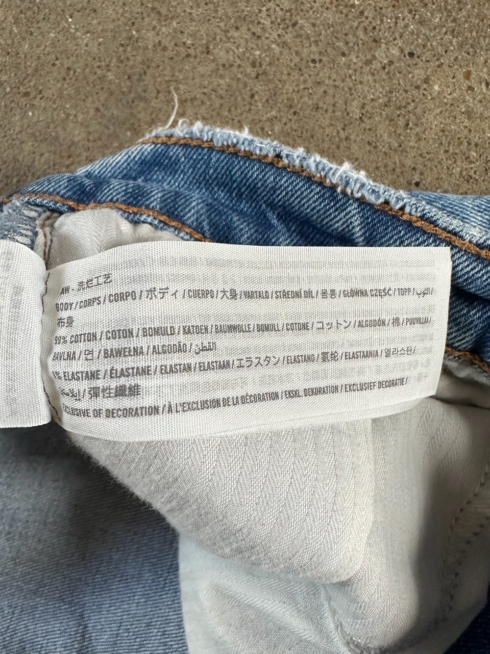 Abercrombie & Fitch The Mom Short High Rise Medium Wash Size 30|10 Denim Cotton - Picture 10 of 10